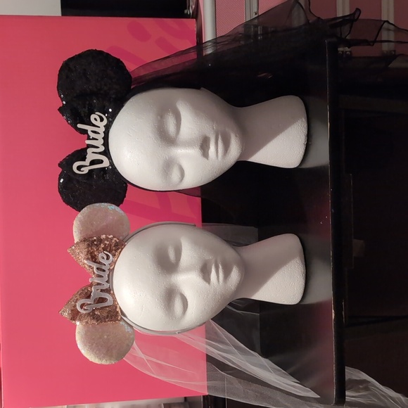 Bride Mouse Ears - Picture 1 of 2